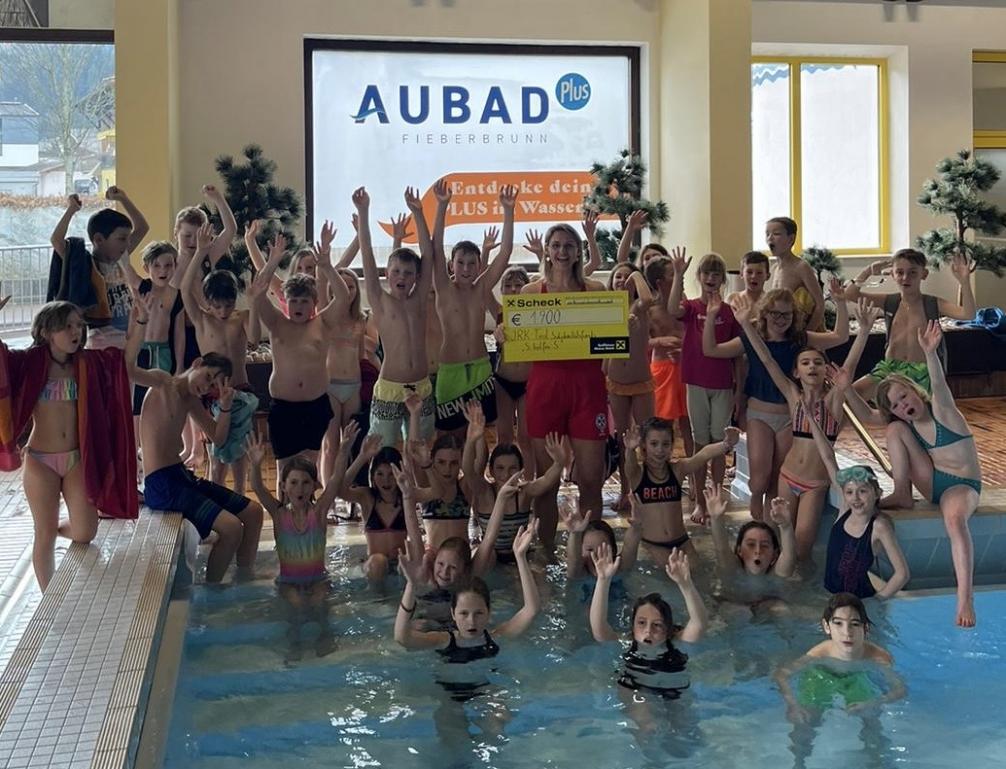 Schwimmen für den guten Zweck